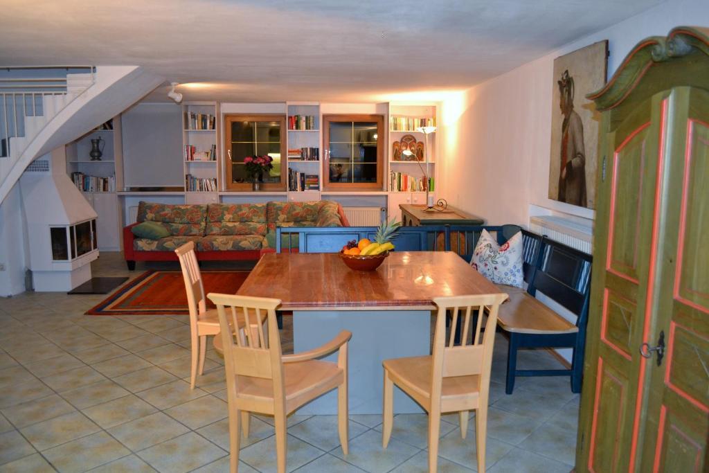Haus Seegarten Sankt Wolfgang im Salzkammergut Ruang foto